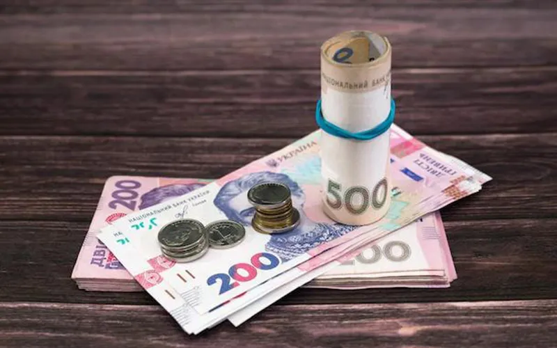 У Верховній Раді зареєстрували законопроєкт, в якому пропонують переглянути зарплати