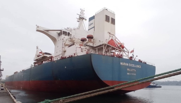 В Україні частково розблокували імпорт міндобрив морським шляхом